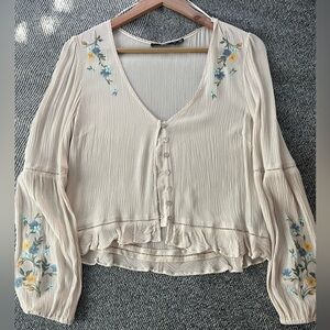 Sportsgirl - U.S. size 8/ Australian size 12 . Embroidered V-Neck Blouse